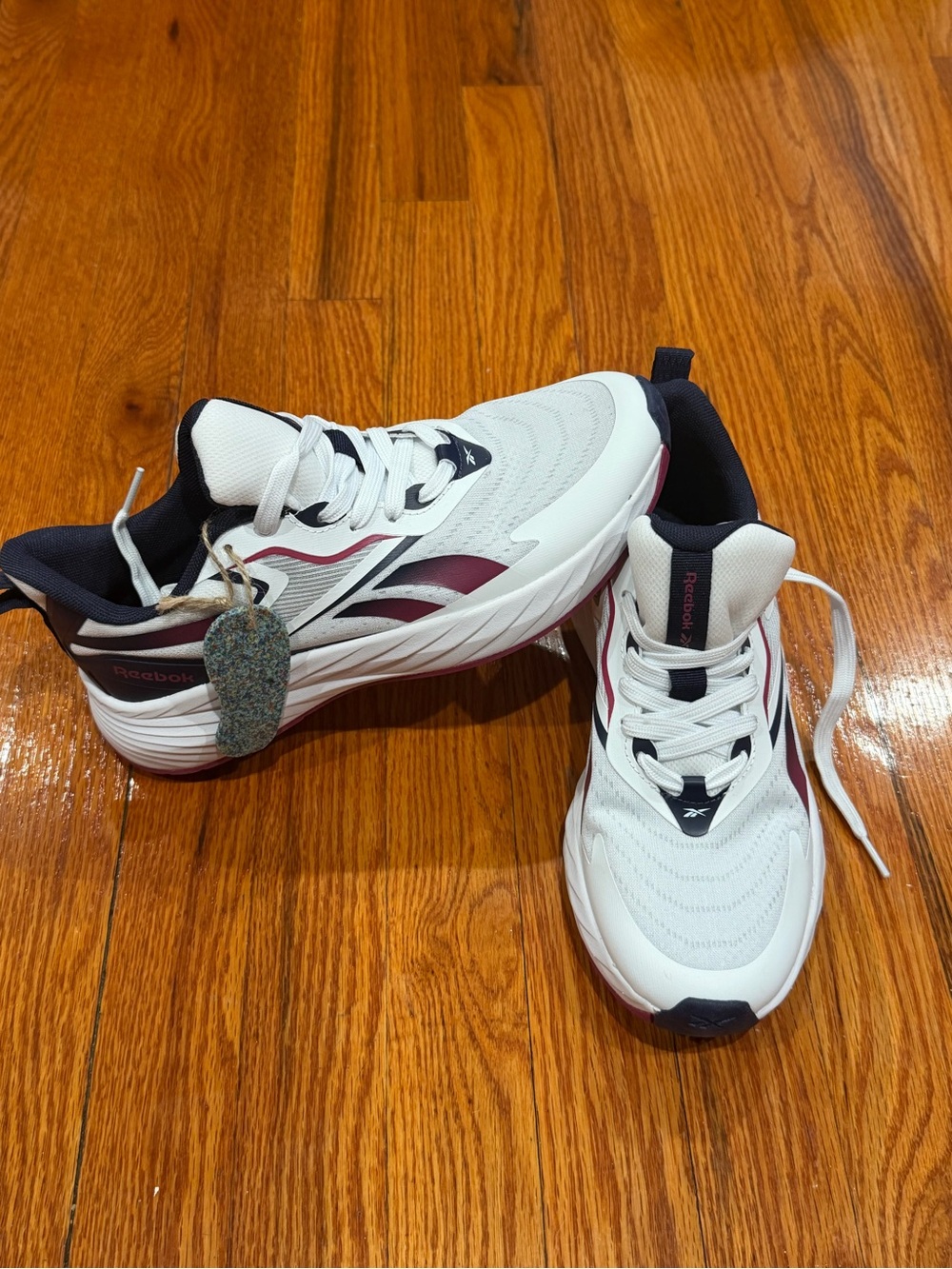 Reebok Women's Sneakers White/Navy/Burgundy Size 9.5 NWT